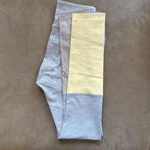 Outdoor Voices 7/8 Dipped Leggings in Blue Quartz/Hickory/Dandelion